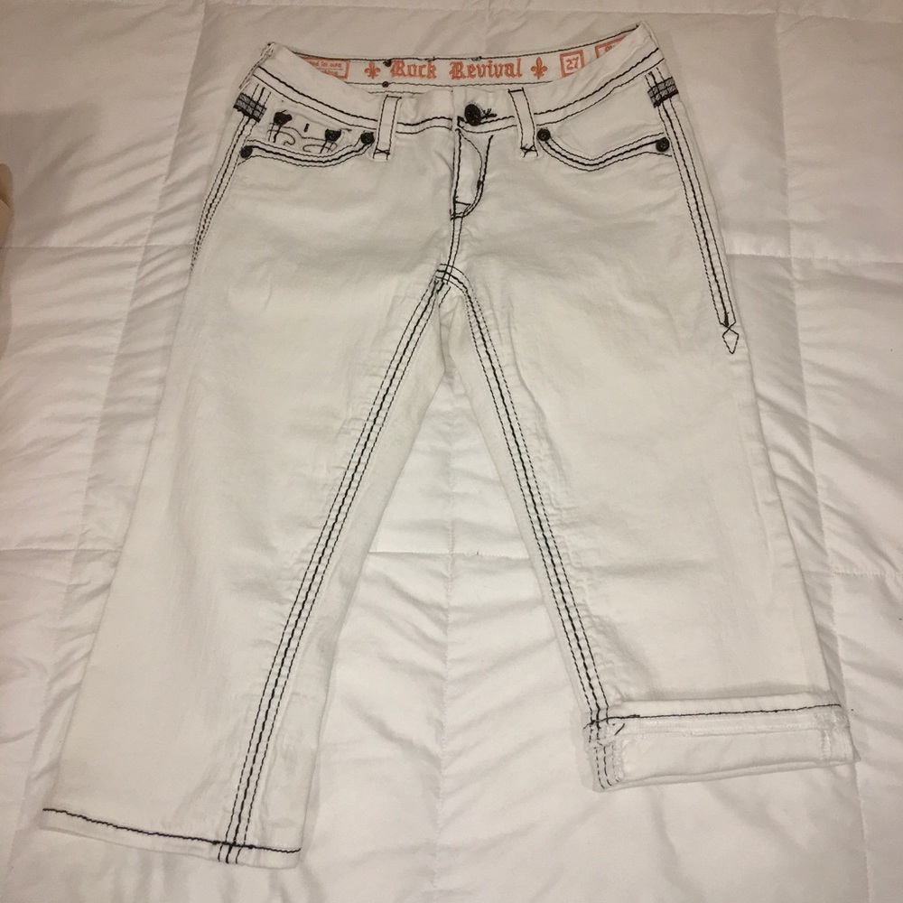 🌟Rock Revival Capris🌟